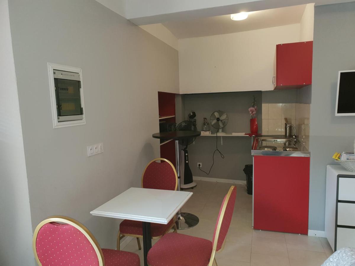 Jolie Appartement, L'Enclave Des Secrets LʼIsle-sur-la-Sorgue Εξωτερικό φωτογραφία